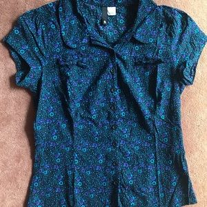 Black floral print Peter Pan collar button up